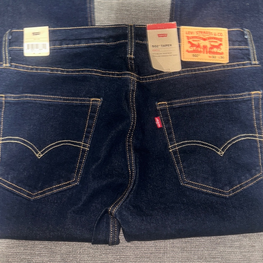 Levi's 502™ Taper Fit Men's Jeans size 32x30 NWT - Picture 9 of 10
